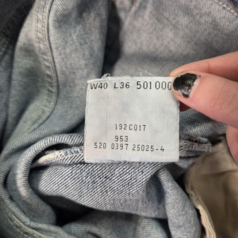 Vintage Levis 501 Jeans Mens Light Blue USA‎ Stains 90s Altered Hem Fits 34x26